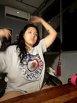 DanelyLopez online show from 02-21-26, 02:02