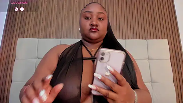 Saravy Blandon online show from 10-07-25, 11:00