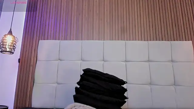 Saravy Blandon online show from 03-21-26, 11:03