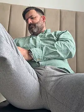 Maxi TheBigDaddy online show from 06-23-26, 07:34