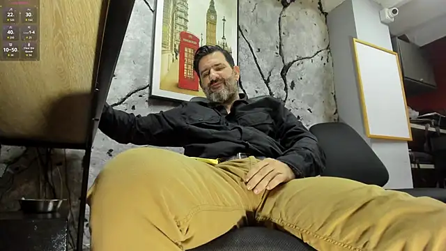 Maxi TheBigDaddy online show from 05-20-26, 01:08