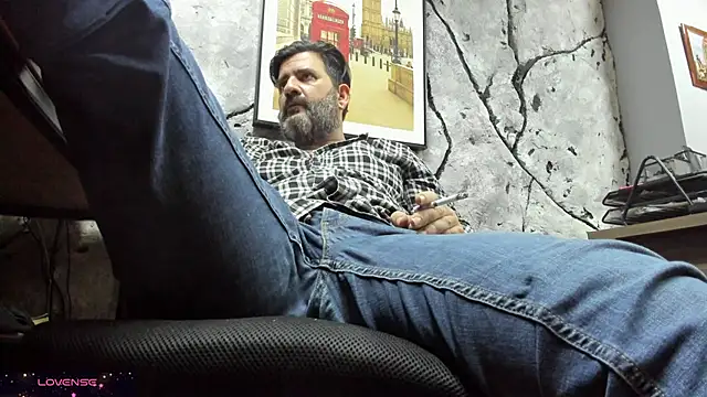 Maxi TheBigDaddy online show from 11-10-25, 06:46