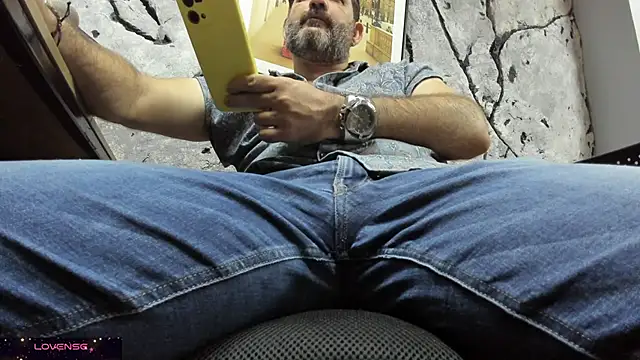 Maxi TheBigDaddy online show from 11-01-25, 05:18