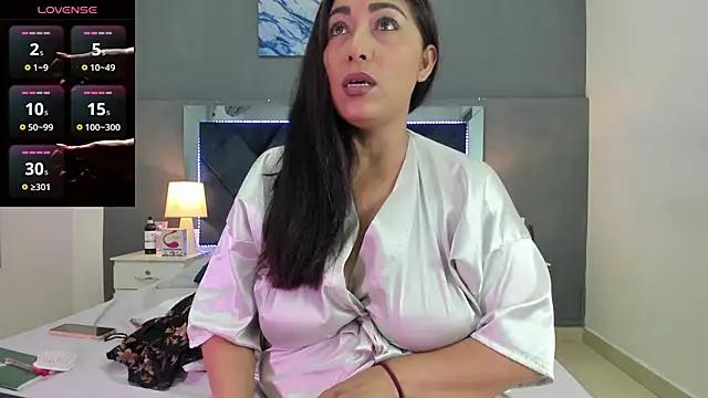 Lauralove 69 online show from 03-02-26, 09:00