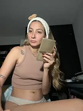 DanikRosse online show from 10-20-25, 04:36