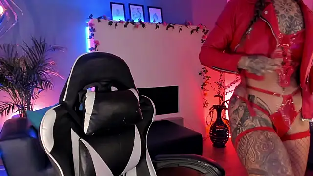 Megan inked online show from 02-12-26, 03:28