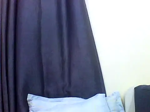 Snapshot of grannylover_ chatting on 11-29-25, 04:45 grannylover online show from 11-29-25, 04:45