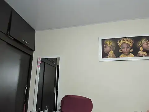 megan-hotxx online show from 05-24-26, 04:34