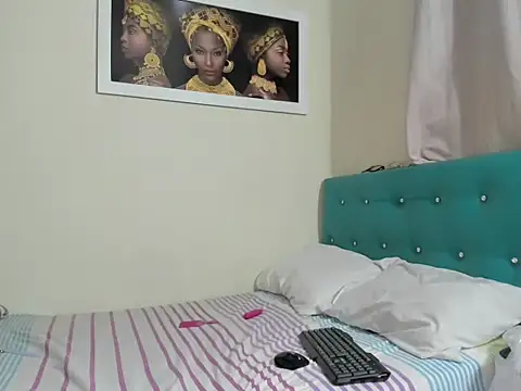 megan-hotxx online show from 10-19-25, 10:51