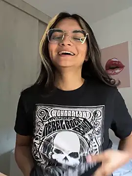 Snapshot of Cat2525 chatting on 02-22-26, 09:49 Cat2525 online show from 02-22-26, 09:49