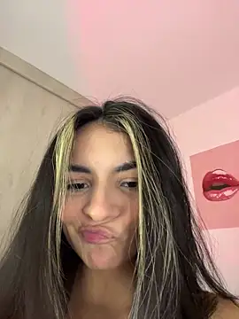 Snapshot of Cat2525 chatting on 02-14-26, 02:12 Cat2525 online show from 02-14-26, 02:12