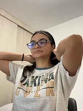 Snapshot of Cat2525 chatting on 01-31-26, 10:19 Cat2525 online show from 01-31-26, 10:19