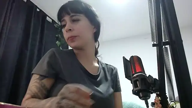 shy katy  online show from 04-07-26, 08:05