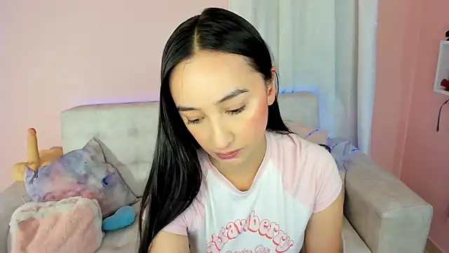 Snapshot of tinysara chatting on 03-01-25, 04:33 tinysara online show from 03-01-25, 04:33