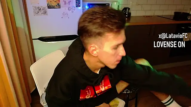 Midnighter  online show from 09-20-25, 01:10