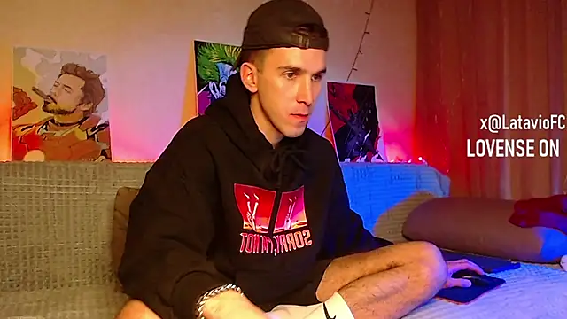 Midnighter  online show from 02-11-25, 05:16