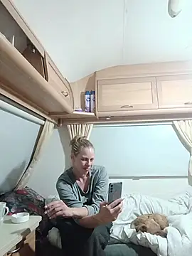 WildScorpio86 online show from 02-15-26, 07:35