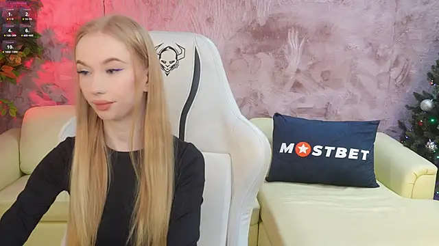 Amelia Blaze online show from 12-13-24, 07:36