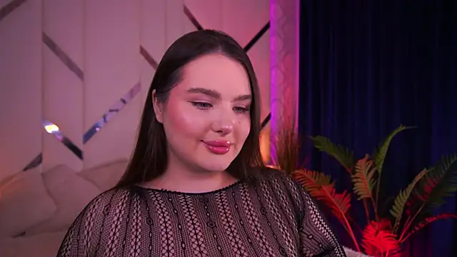 CuteAmberr online show from 10-31-25, 12:29