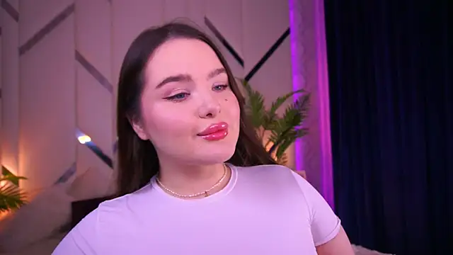 CuteAmberr online show from 09-10-25, 12:53