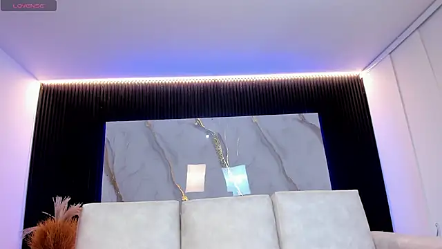 charlottewhitte online show from 02-07-26, 11:29