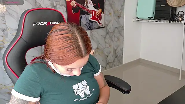 Snapshot of samantha_tattu chatting on 10-08-25, 08:20 samantha tattu online show from 10-08-25, 08:20