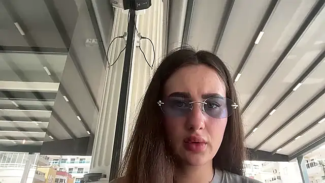 Snapshot of Svetta9966 chatting on 07-11-26, 12:27 Svetta9966 online show from 07-11-26, 12:27