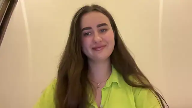 Snapshot of Svetta9966 chatting on 07-13-26, 09:25 Svetta9966 online show from 07-13-26, 09:25