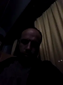 mustican422 online show from 10-05-25, 09:16