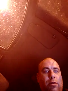 mustican422 online show from 02-08-25, 06:01