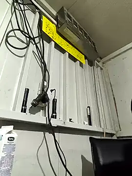 mustican422 online show from 10-12-25, 03:35