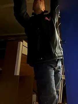 mustican422 online show from 12-04-24, 11:30