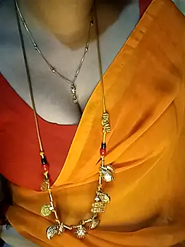 Snapshot of tuttifrutti17 chatting on 12-14-24, 05:58 tuttifrutti17 online show from 12-14-24, 05:58