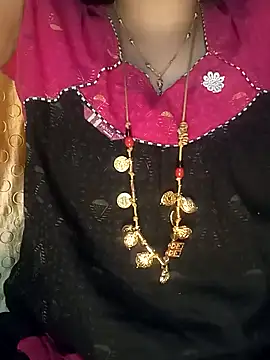 Snapshot of tuttifrutti17 chatting on 01-12-25, 06:27 tuttifrutti17 online show from 01-12-25, 06:27