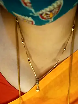 Snapshot of tuttifrutti17 chatting on 12-06-24, 05:38 tuttifrutti17 online show from 12-06-24, 05:38