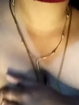 Snapshot of tuttifrutti17 chatting on 03-20-25, 05:25 tuttifrutti17 online show from 03-20-25, 05:25