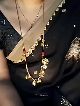 Snapshot of tuttifrutti17 chatting on 12-02-24, 06:27 tuttifrutti17 online show from 12-02-24, 06:27