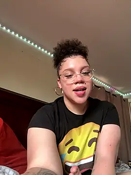 QueenNuttCollector online show from 01-09-26, 05:20