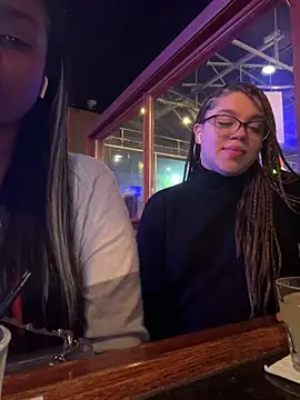 QueenNuttCollector online show from 01-18-25, 01:19