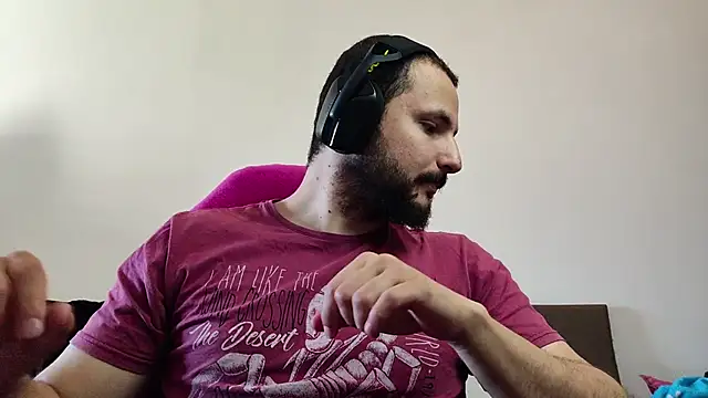 iurytx online show from 10-24-25, 11:53