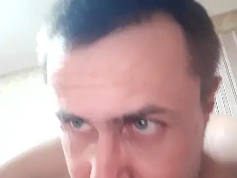 Snapshot of Vadym_and_Kris chatting on 03-22-26, 07:04 Vadym and Kris online show from 03-22-26, 07:04