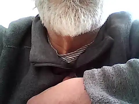 xcimeru online show from 03-10-26, 02:43