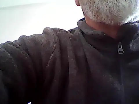 Snapshot of xcimeru chatting on 03-01-25, 12:23 xcimeru online show from 03-01-25, 12:23