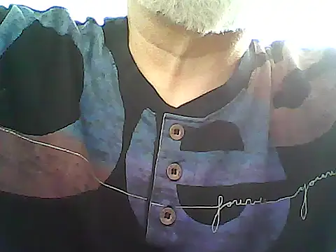 Snapshot of xcimeru chatting on 02-21-25, 12:17 xcimeru online show from 02-21-25, 12:17