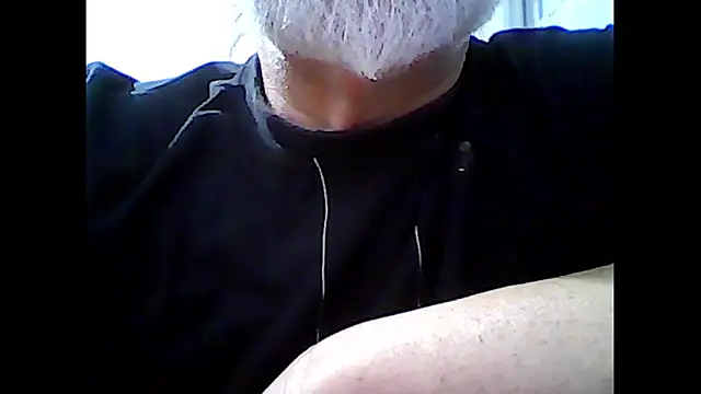 Snapshot of xcimeru chatting on 10-25-25, 06:34 xcimeru online show from 10-25-25, 06:34