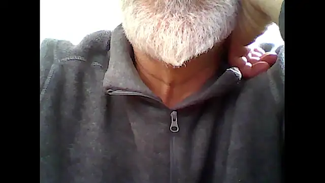 Snapshot of xcimeru chatting on 11-07-25, 02:43 xcimeru online show from 11-07-25, 02:43