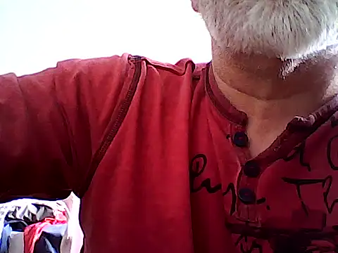 Snapshot of xcimeru chatting on 03-09-25, 03:05 xcimeru online show from 03-09-25, 03:05