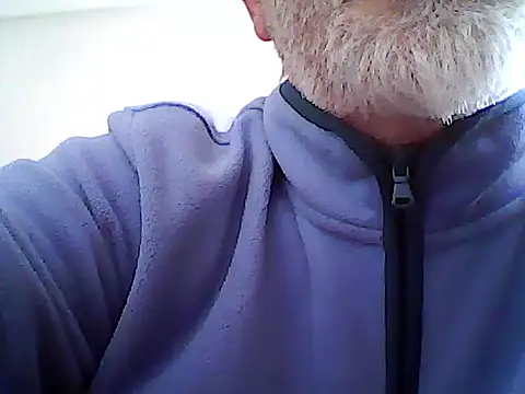 Snapshot of xcimeru chatting on 03-18-25, 07:33 xcimeru online show from 03-18-25, 07:33