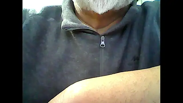 Snapshot of xcimeru chatting on 09-15-25, 05:41 xcimeru online show from 09-15-25, 05:41