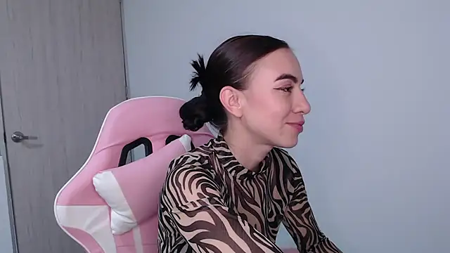 angel girl0610 online show from 02-20-26, 09:06